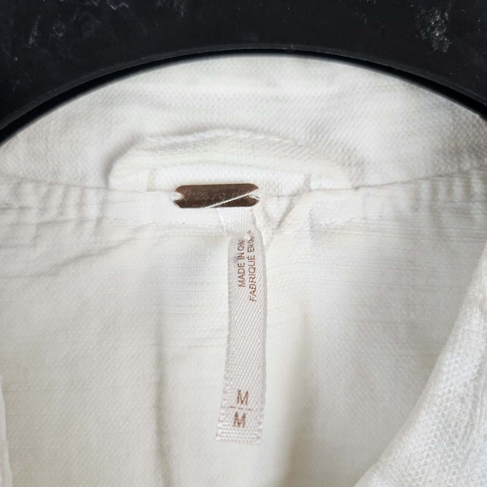 Free People OB407552 White Distressed Tennis Denim Jacket M Boho - Picture 5 of 9